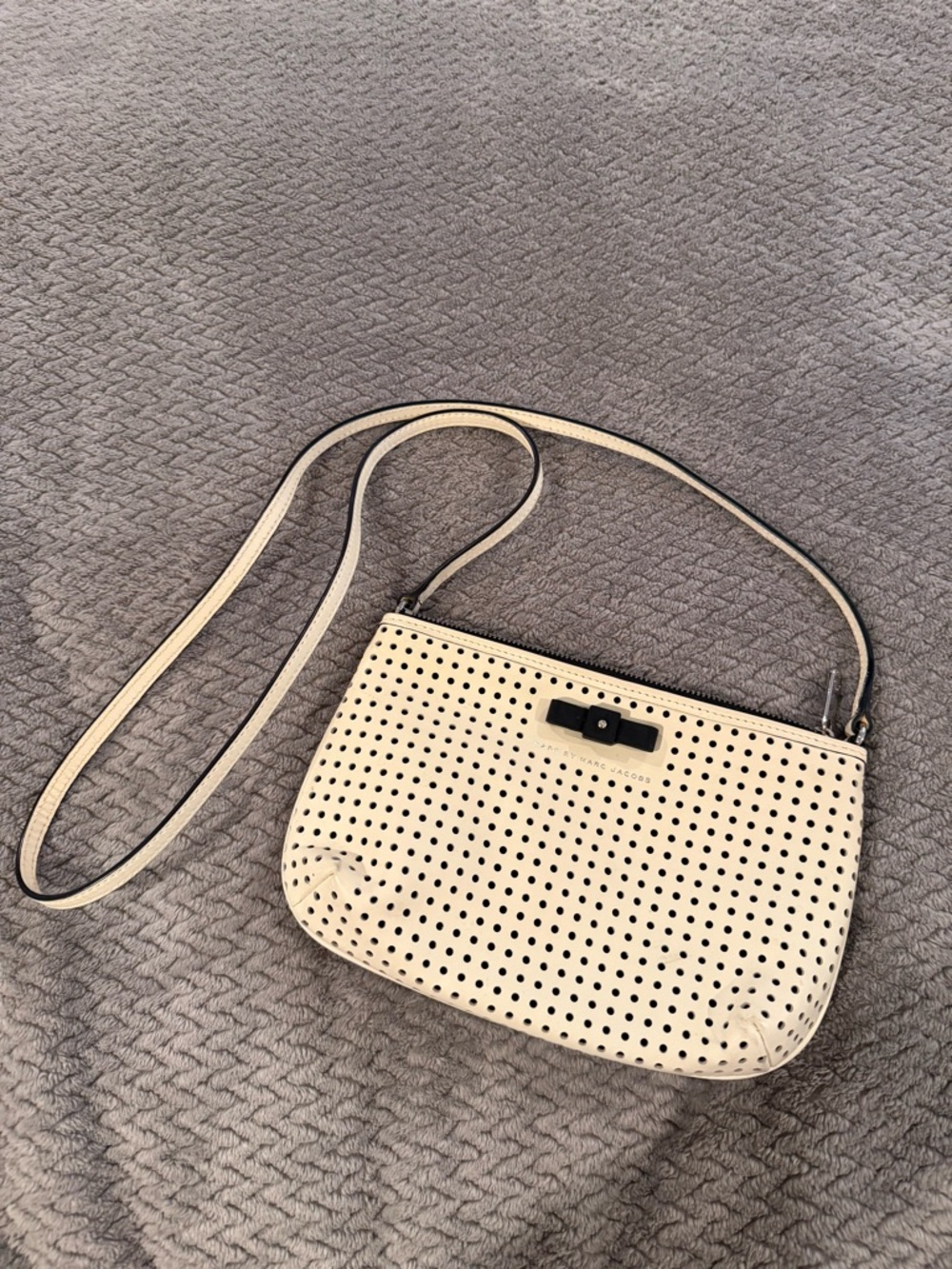 New Marc Jacobs cream crossbody bag
